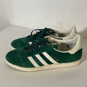 Adidas Gazelle in Green Suede